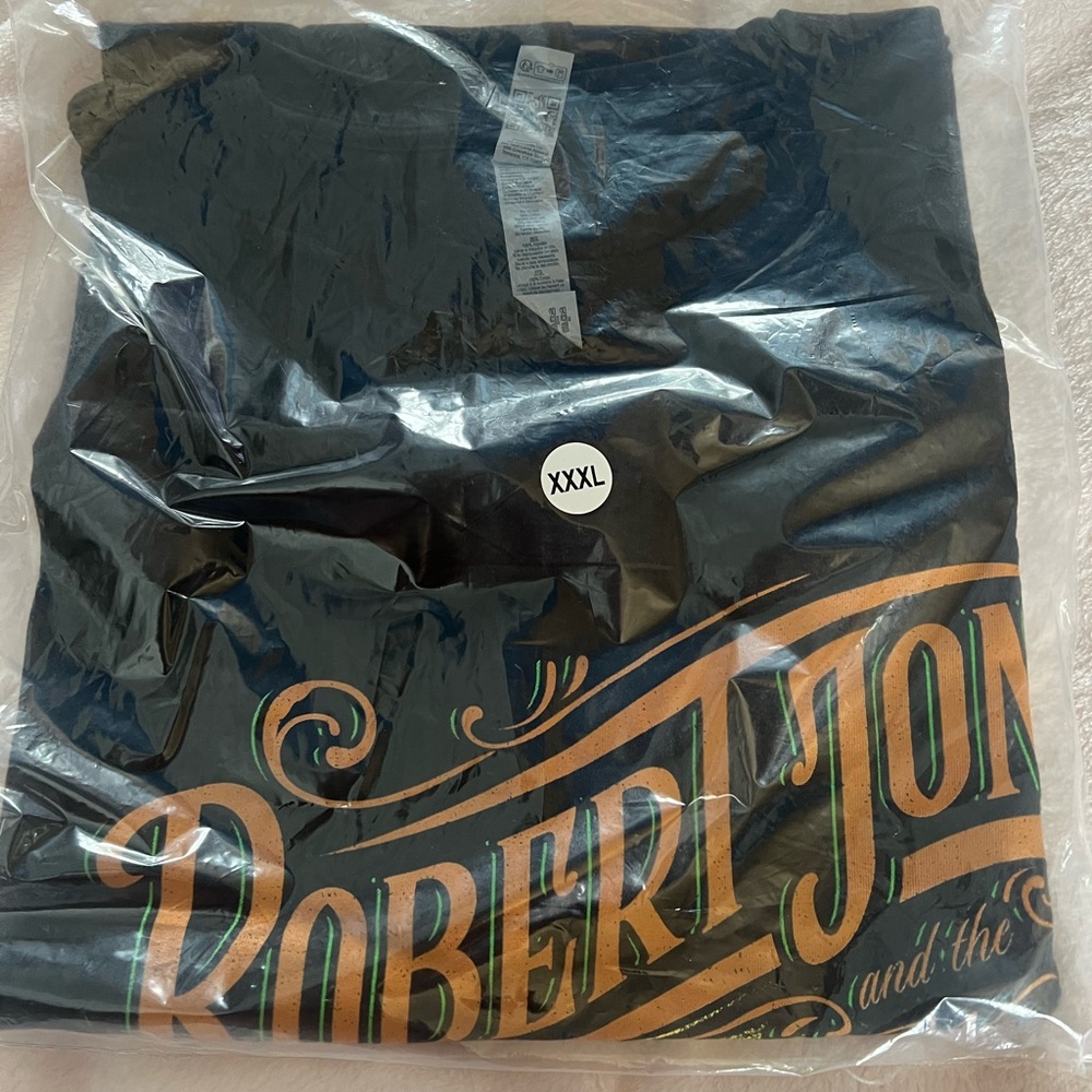 Robert Jon and the Wreck Black Graphic T-Shirt.